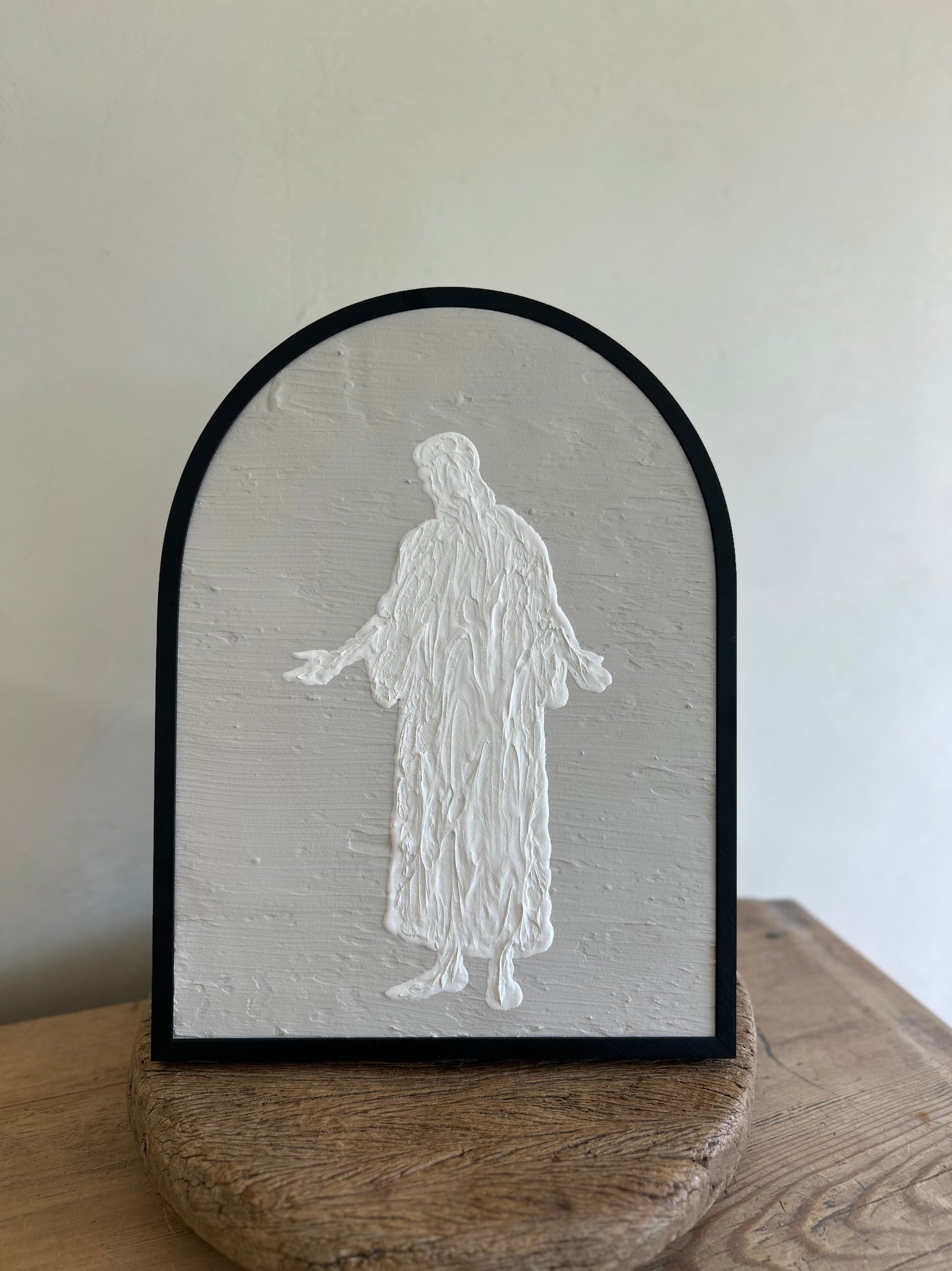 Black Arched Frame